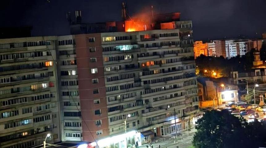 NATO &uuml;yesi &uuml;lkeye Rus İHA'sı isabet etti! Acil durum uyarısı g&ouml;nderildi