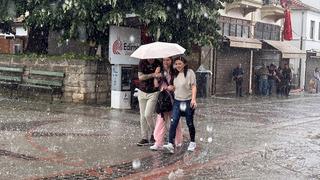 Meteoroloji'den 8 kente 'sarı' alarm! Tüm yurtta sağanak bekleniyor