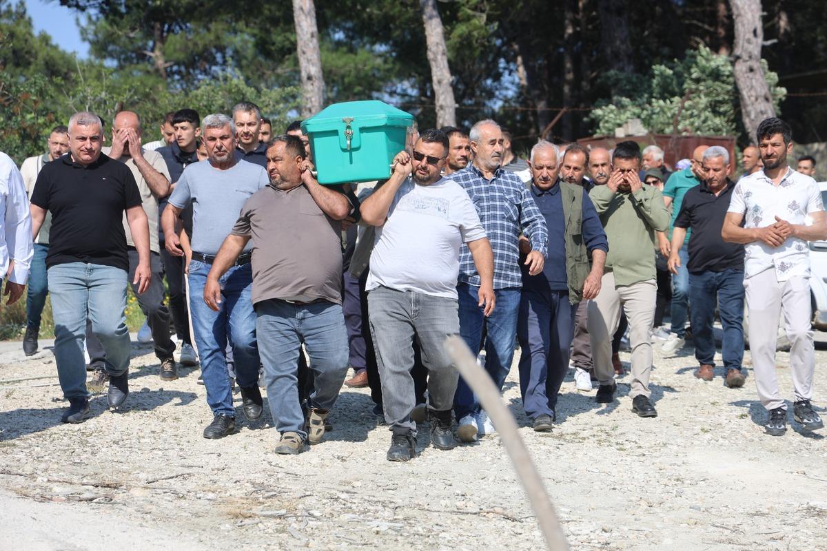 Cani baba, 3 yaşındaki oğlunu boğduktan sonra parçalara ayırdı 5