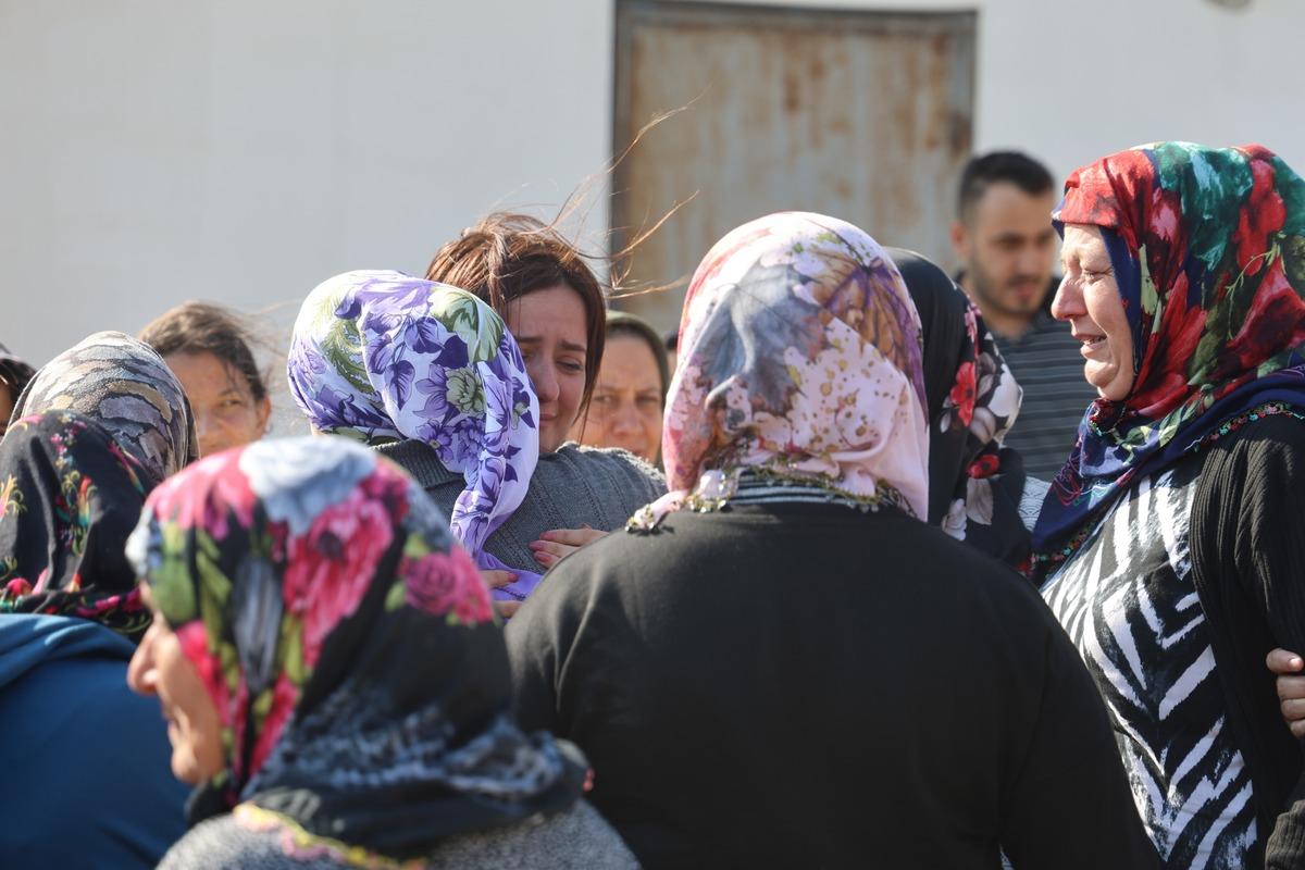 Cani baba, 3 yaşındaki oğlunu boğduktan sonra parçalara ayırdı 10