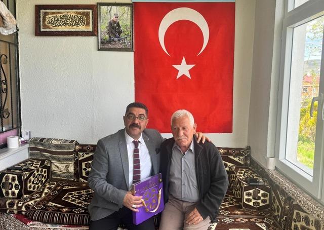 Bayburt’ta şehit ailelerinin ve gazilerin bayramı kutlandı 3