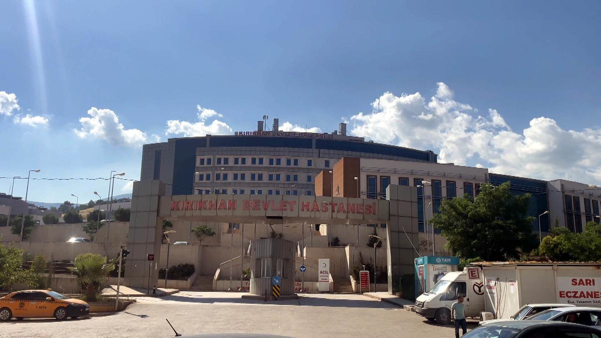Doktor hastaya yumruk attı! Yüzde 30 görme kaybı... 3