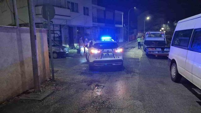 Eskişehir’de akaryakıt istasyonunun arkasında gerçekleşen araç yangını korkuttu 3