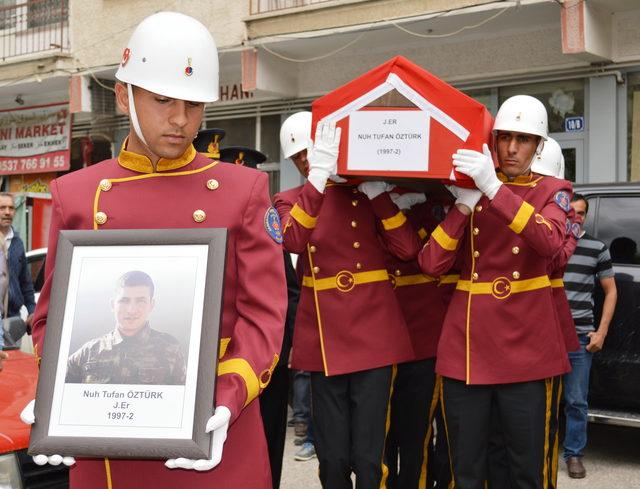 Terhisine 13 gün kalan askeri bıçakla öldüren kişi asker kaçağı çıktı (3)