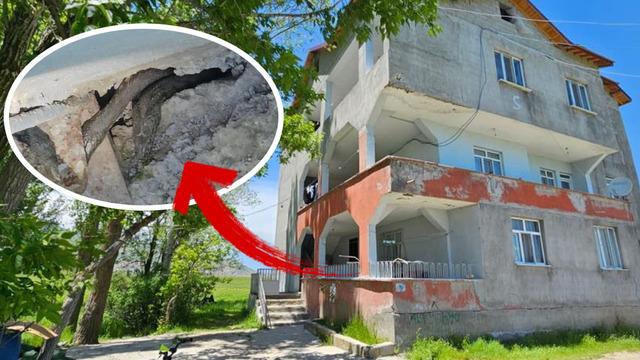 Tuvaletten bile çıkıyorlar! Muş’taki bu evi adeta yılanlar bastı