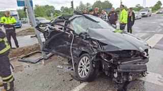 Son dakika: Sakarya&rsquo;da otomobil, minib&uuml;s ve tır &ccedil;arpıştı: 4&rsquo;&uuml; ağır 6 yaralı