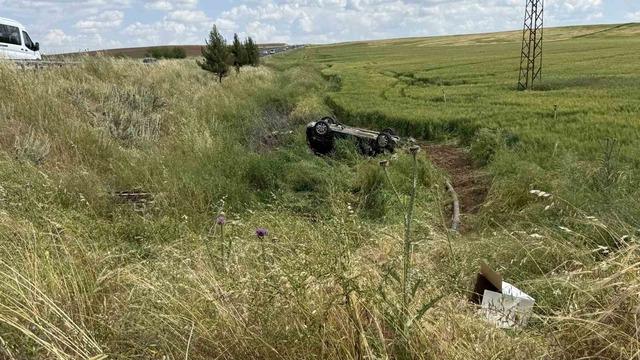 Diyarbakır’da iki otomobilin çarpıştığı kazada 1 ölü, 4 yaralı 1