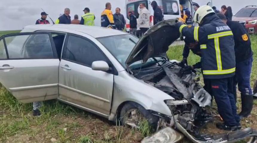 &Ccedil;orum'da trafik kazası! Yaralılar var