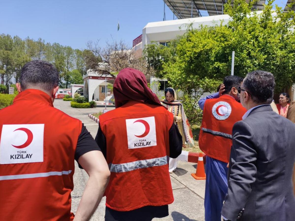 Türk Kızılay’ı İslamabad’da kurban hisse dağıtımına devam ediyor 2