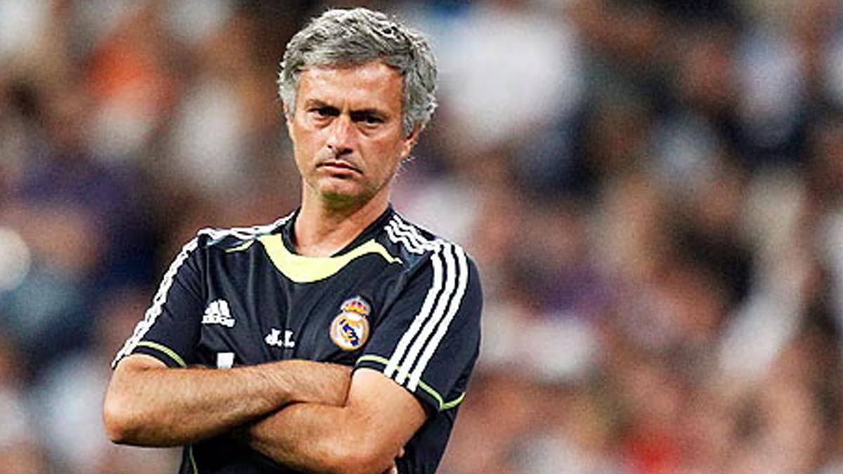 Real Madrid, Fenerbahçe nin eski hocasını başa getirdi! Jose Mourinho dan 13 yıl aradan sonra resmi imza 3