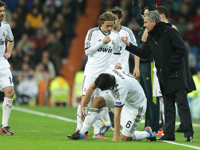 Jose Mourinho resmen Real Madrid'de