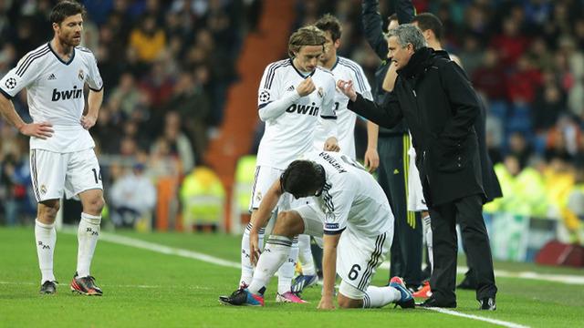 Real Madrid, Fenerbahçe'nin eski hocasını başa getirdi! Jose Mourinho'dan 13 yıl aradan sonra resmi imza