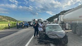Bayram tatili yolunda kan döküldü... Adıyaman'da feci kaza: Aynı aileden 3 ölü, 4 yaralı