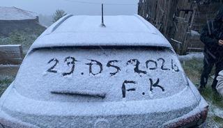 Kastamonu'da mayıs ayının sonunda kar s&uuml;rprizi