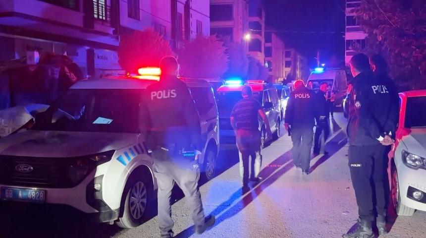 Aksaray'da binadan elektrik kullanma kavgasında 2 kişi yaralandı