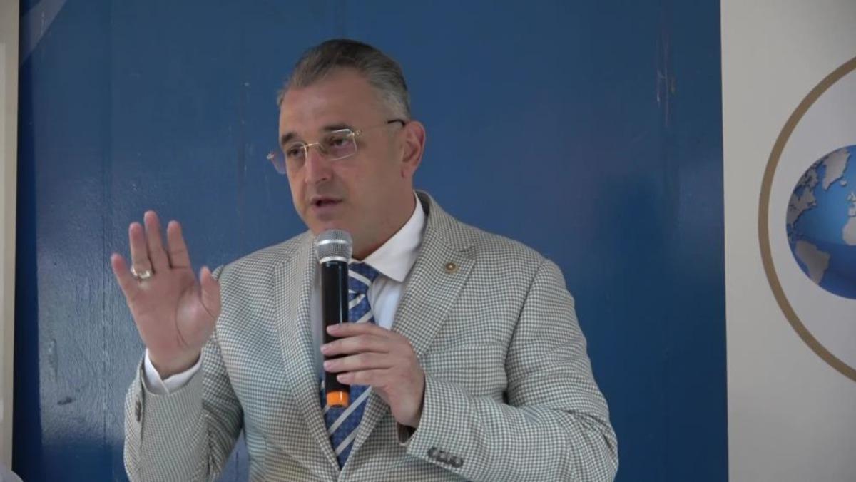 AK Parti üyesi emekli banka müdürü milletvekillerine seslendi: "Emekliye zam bizi yüzde 70 e götürür" 1