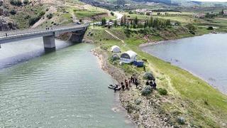 Kızılırmak’a düşen genci arama çalışması devam ediyor
