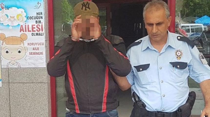 İğrenç olay! Öğretmen ile küçük çocuğa dehşeti yaşattı