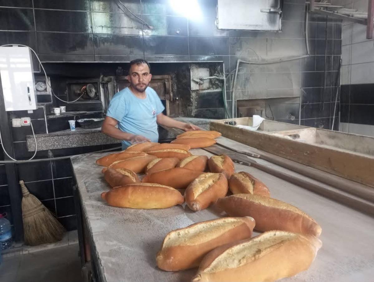 Bir il&ccedil;ede 15 TL ye satılan ekmek ve simit fiyatı 20 TL ye &ccedil;ıktı 1