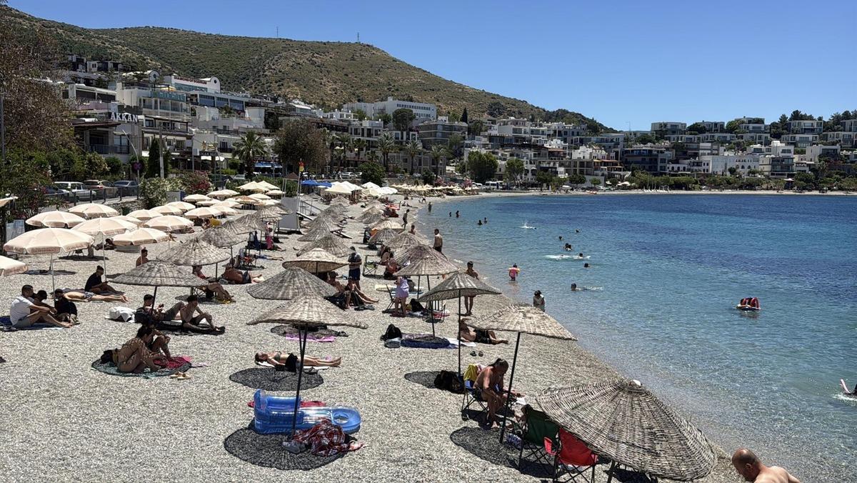 Dönüş başladı: 12 saatte 10 bin araç çıkış yaptı 4
