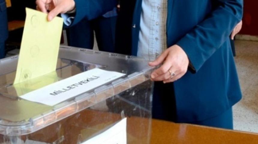 İYİ Parti CHP'yi de geçti! İşte son rakamlar