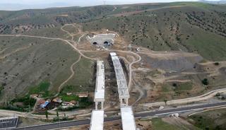 &Ccedil;alışmalar hızlandı: 42 ili birbirine bağlayacak