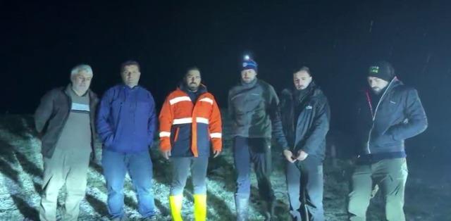Artvin&rsquo;de yaylada mahsur kalan 6 kamp&ccedil;ıyı ekipler kurtardı 1