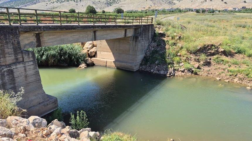 Gaziantep&rsquo;te serinlemek i&ccedil;in dereye giren 16 yaşındaki Vakkas kurtarılamadı