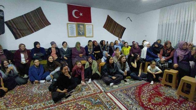 Osmanlı döneminden kalma geleneksel oyunlar yüzleri güldürdü 3