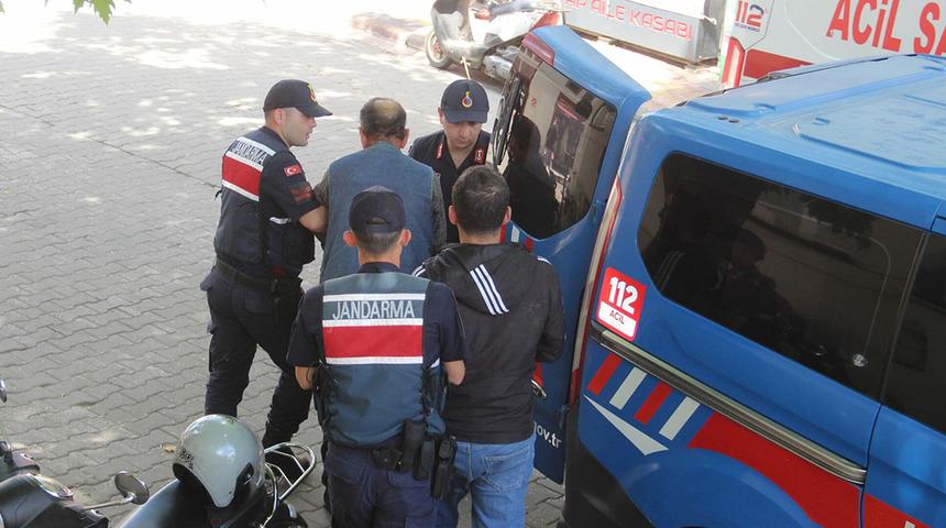 &Ccedil;anakkale'de korkun&ccedil; olay! Birlikte yaşadığı kadını sopayla d&ouml;verek &ouml;ld&uuml;rd&uuml;