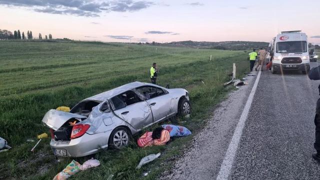 Yozgat’ta otomobilin takla attığı kazada 1 kişi öldü 3 kişi yaralandı