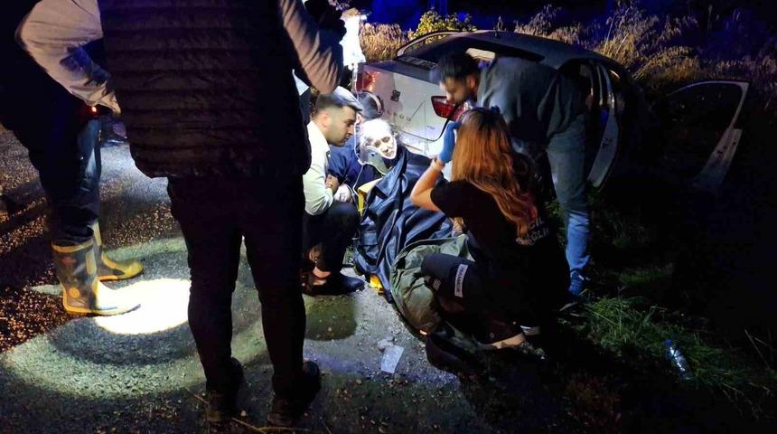 &Ccedil;orum&rsquo;da iki otomobil &ccedil;arpıştı: 1&rsquo;i ağır 7 yaralı