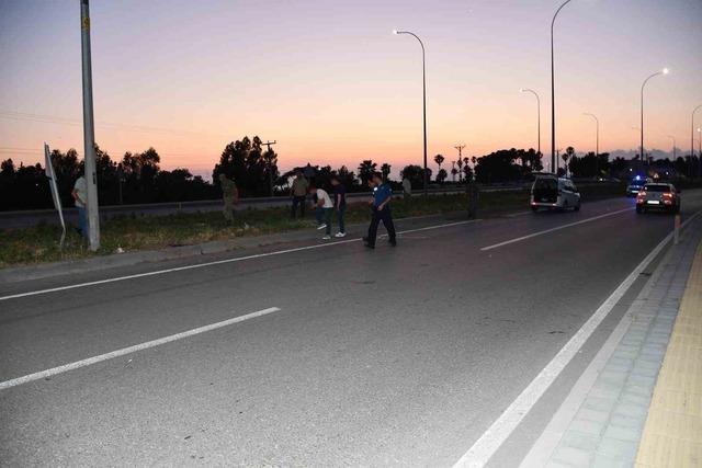 Hatay&rsquo;da kontrolden &ccedil;ıkan motosiklet devrildi: 2 &ouml;l&uuml; 3