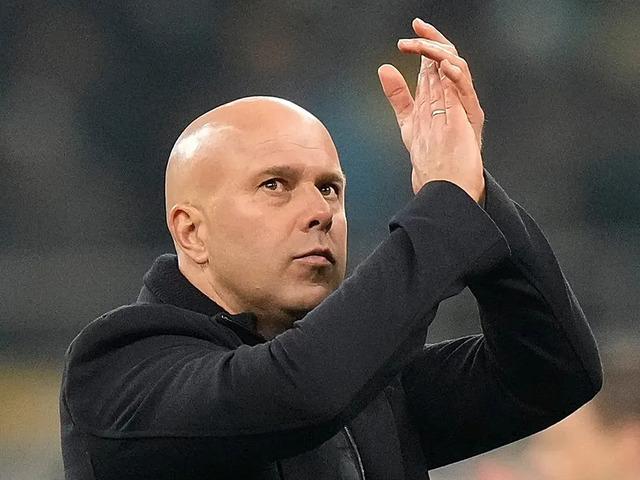 Liverpool&rsquo;da Arne Slot ile yollar ayrıldı
