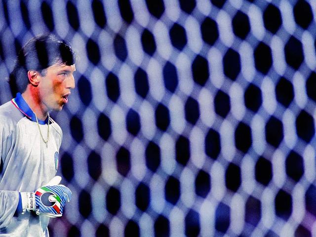 D&uuml;nya Kupası'nın en uzun s&uuml;re gol yemeyen kalecisi Zenga