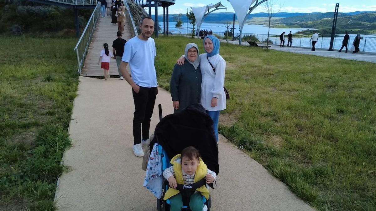 Araçlar kuyruk oldu Uzaksanız da uğrayın, bu kadar beklemiyordum 1