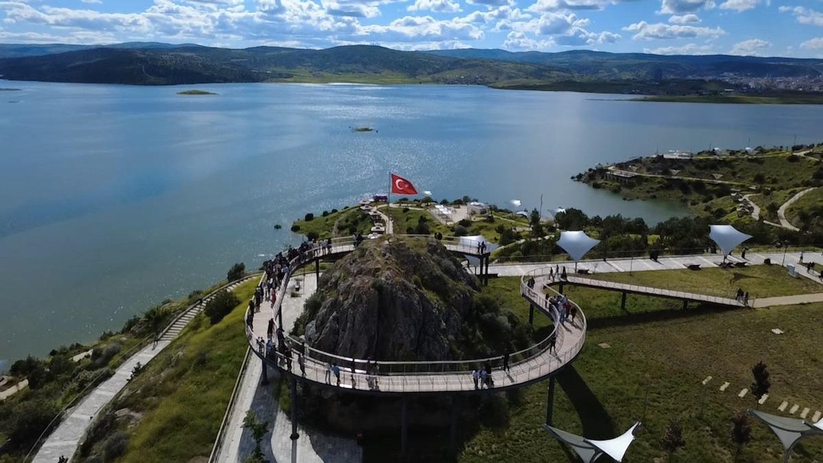 Araçlar kuyruk oldu Uzaksanız da uğrayın, bu kadar beklemiyordum 6