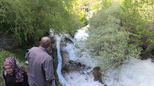 Derebağ Şelalesi’nde bayram coşkusu 4