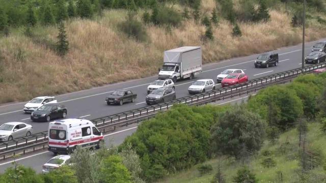 Kocaeli geçişinde Anadolu’dan Avrupa’ya bayram dönüş trafiği akıcı ilerliyor 3