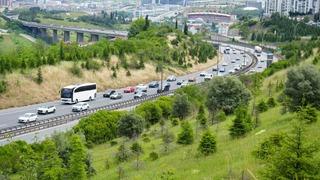 Kocaeli geçişinde Anadolu’dan Avrupa’ya bayram dönüş trafiği akıcı ilerliyor