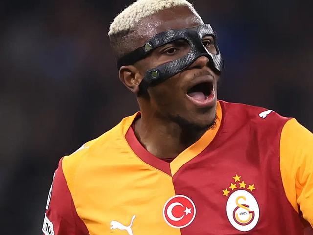 Nijerya'nın hocasından ortalığı karıştıran a&ccedil;ıklama: "Victor Osimhen takım değiştirebilir"
