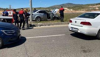 Siirt&rsquo;te iki otomobil &ccedil;arpıştı: 6 yaralı