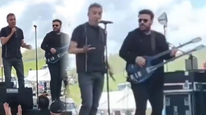 Haluk Levent konser sırasında rahatsızlandı! "Yaklaşık 10 dakikadır acayip ağrıyor"