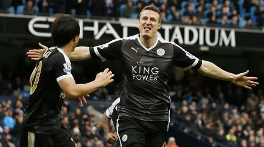 Leicester City, Robert Huth'un takımdan ayrılacağını açıkladı