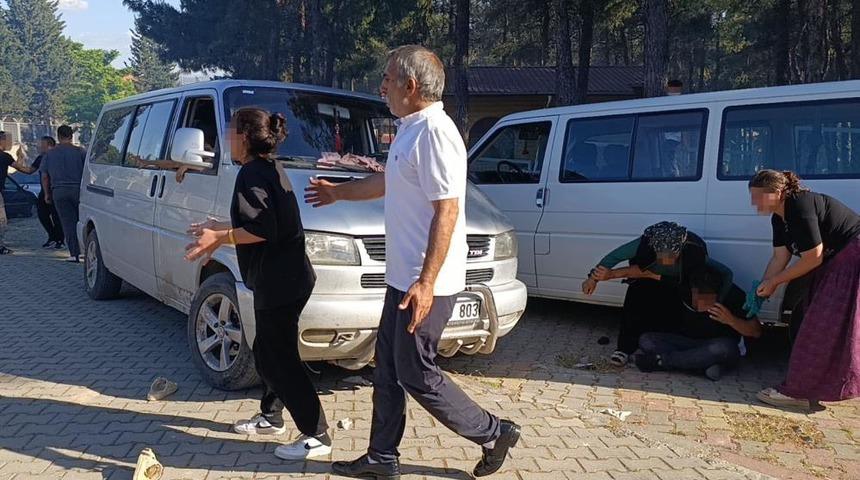 Kahramanmaraş'ta parkta &ccedil;ıkan kavga polis m&uuml;dahalesiyle sonlandırıldı