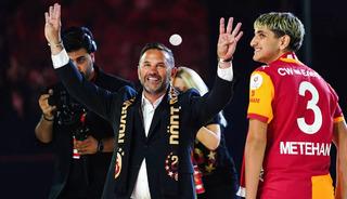 Galatasaray'da yeni d&ouml;nem planı! Teknik heyet g&uuml;&ccedil;lendiriliyor