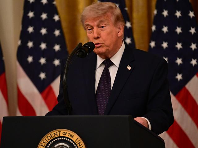 Trump'ın yaptığı değişiklik merak ediliyor! İran'a g&ouml;nderildi