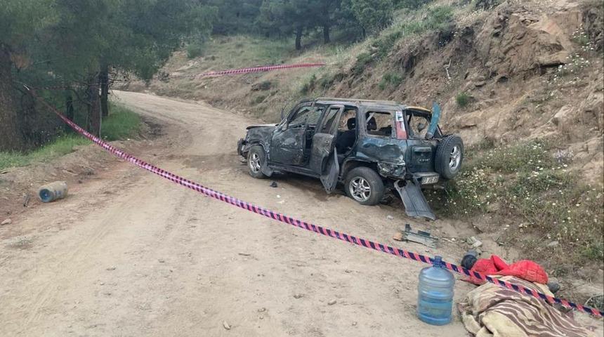 Aydın'da meydana gelen trafik kazasında 1 kişi &ouml;ld&uuml; 2 kişi yaralandı