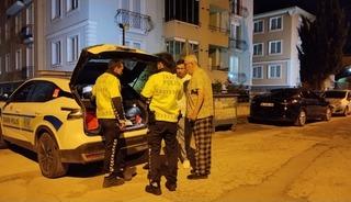Bursa'da kaza yapan alkoll&uuml; s&uuml;r&uuml;c&uuml;n&uuml;n ehliyetine 6 ay s&uuml;reyle el konuldu