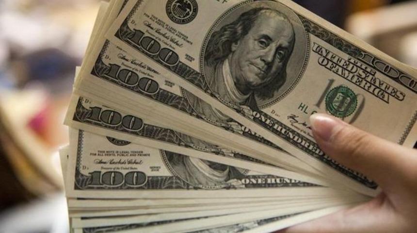 Dolar tüm zamanların rekorunu kırdı
